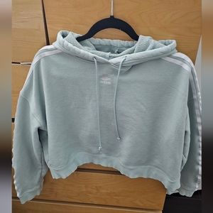 Adidas Cropped hoodie
